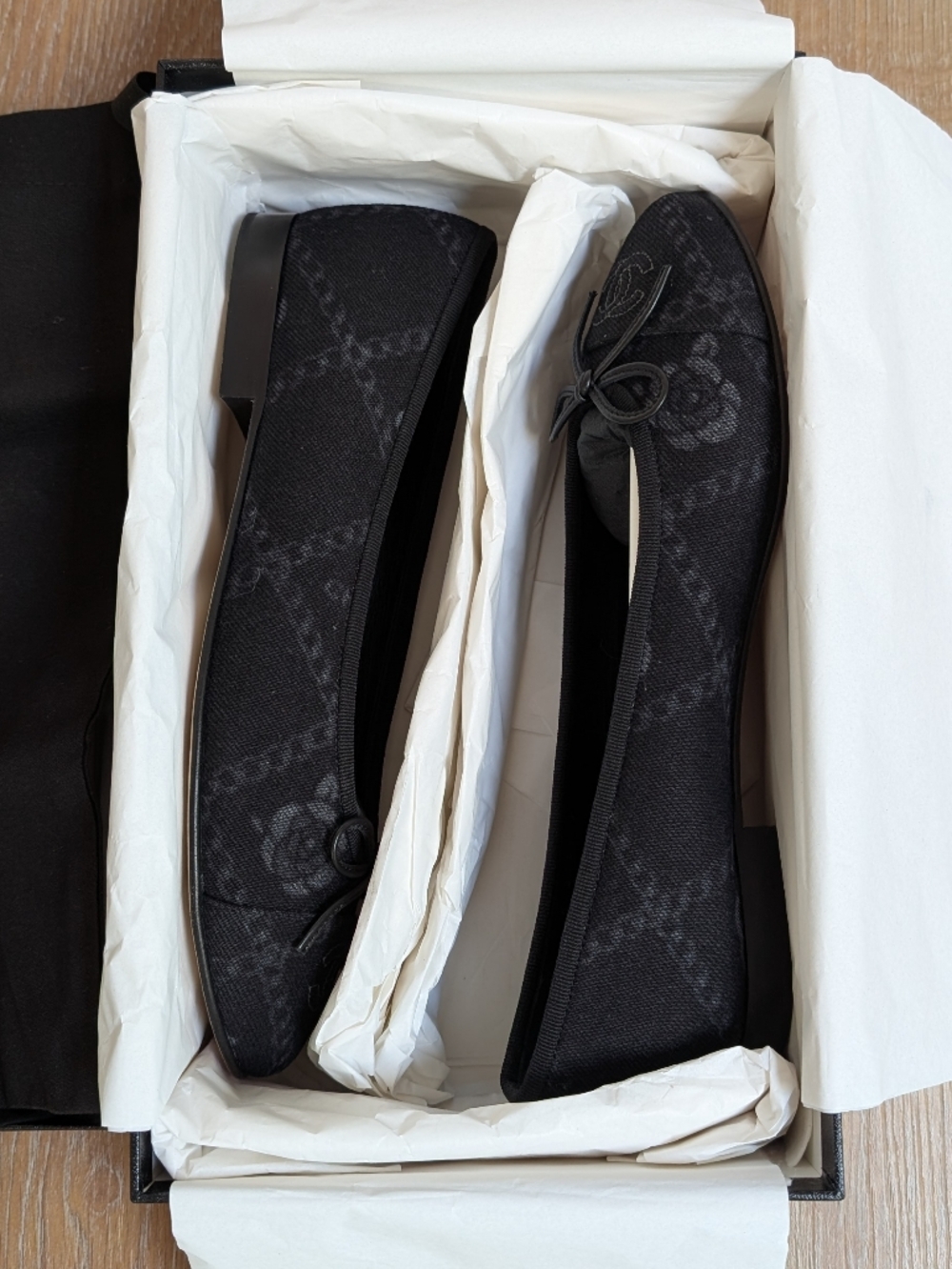 CHANEL Black Denim CC Bow Ballet Flats - Picture 9 of 10